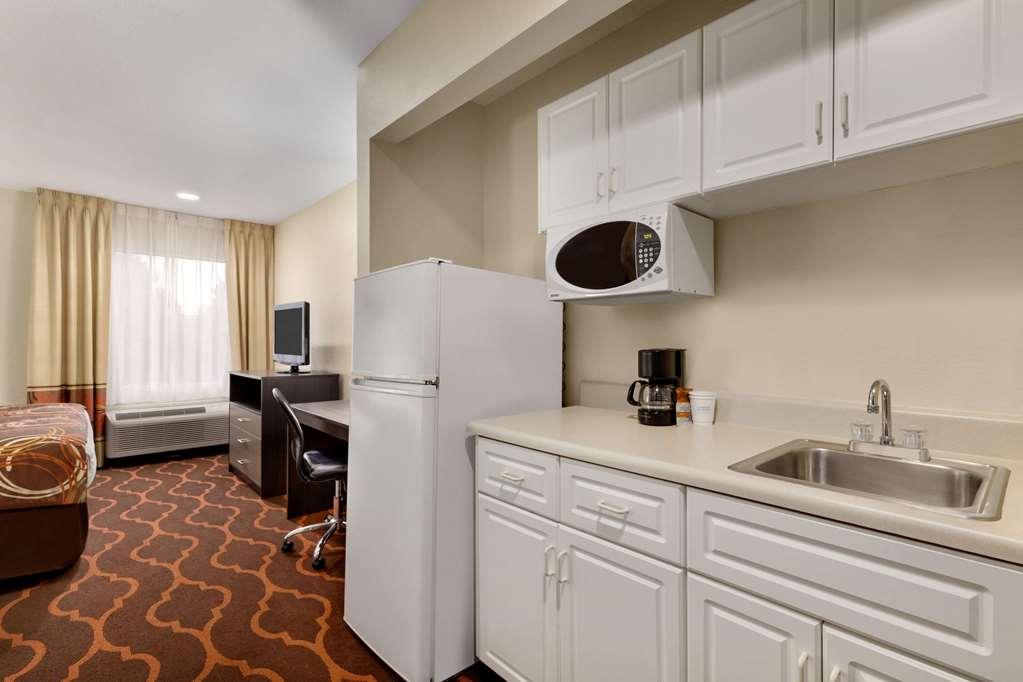 Готель Baymont By Wyndham Grovetown Augusta Номер фото